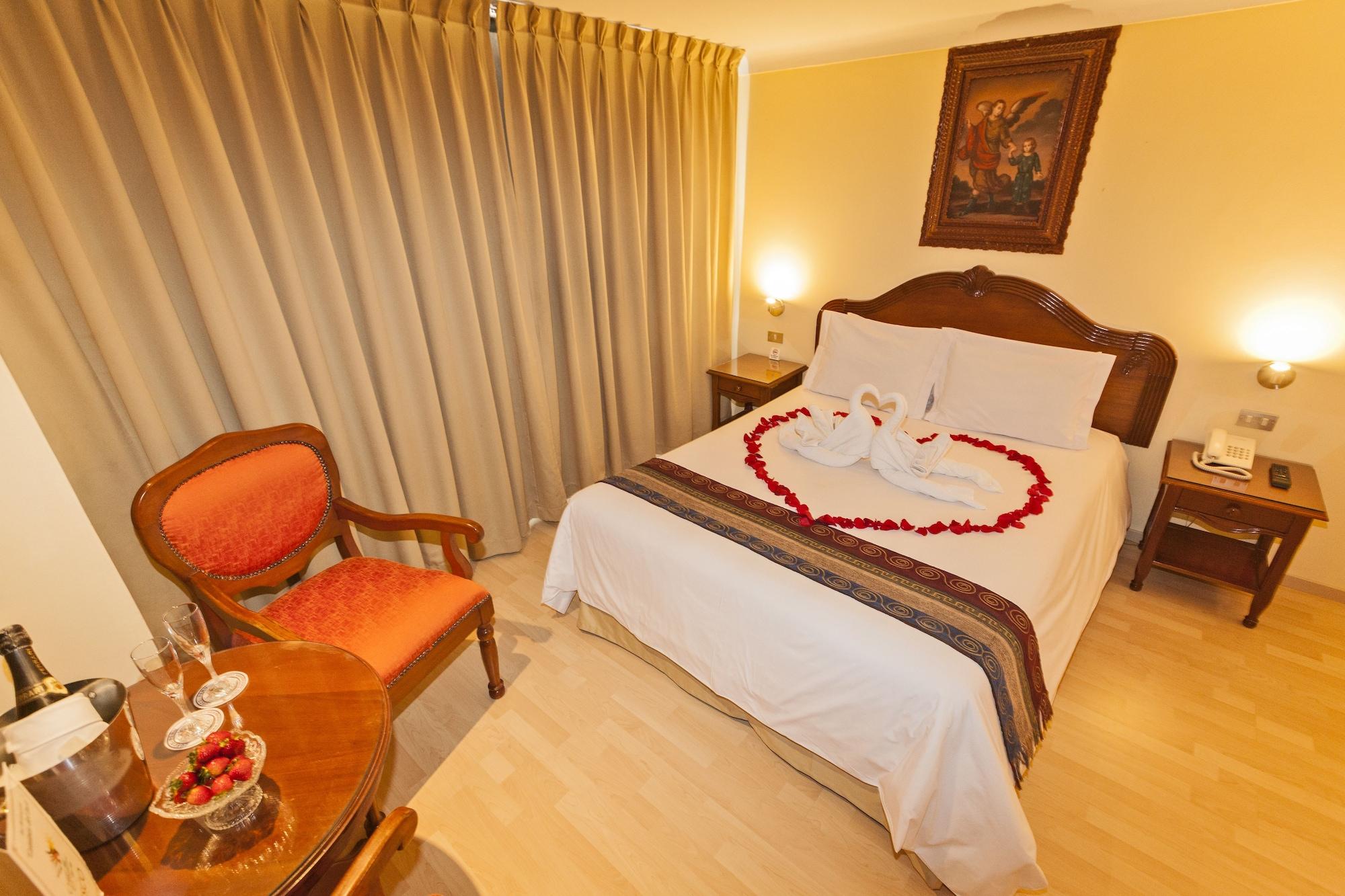 Hotel Agustos Куско Экстерьер фото