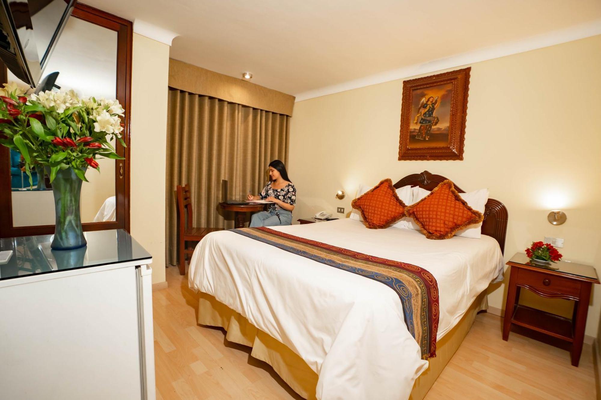 Hotel Agustos Куско Экстерьер фото